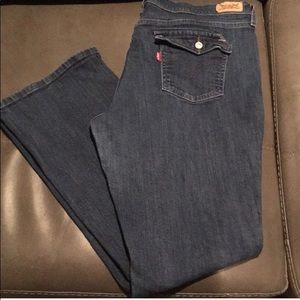 Bootcut Levi’s